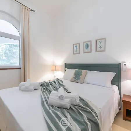 Casa vacanze Marcella - Beachside Escape *